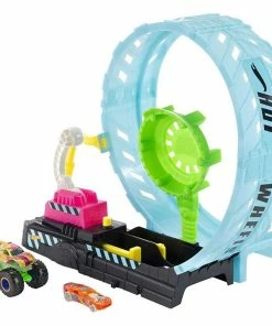 HOT WHEELS MONSTER TRUCKS GLOW IN THE DARK EPIC LOOP CHALLENGE -Toddler toy car Shop HBN02 01 defbe378 9292 4336 8b3e 8e3673018fe3