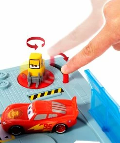 DISNEY CARS ON THE ROAD RUSTEZE RACING CENTRE -Toddler toy car Shop HGV69 W 22 764