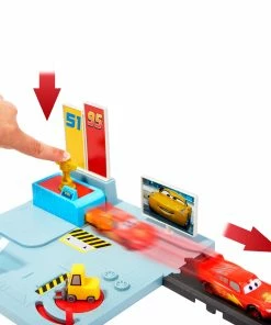 DISNEY CARS ON THE ROAD RUSTEZE RACING CENTRE -Toddler toy car Shop HGV69 W 22 779