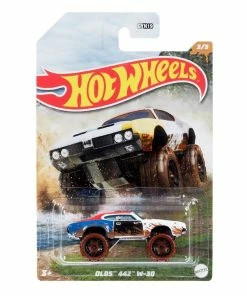 HOT WHEELS THEMED AUTOMOTIVE VEHICLE MUD RUNNERS 3/5 OLDS 442 W-30