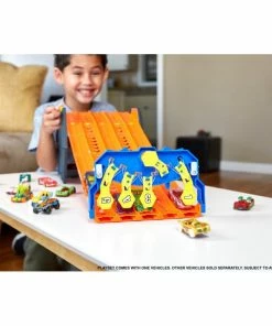 MONSTER JAM MEGALODON MONSTER WASH SET 16 MONSTER JAM MEGALODON MONSTER WASH SET -Toddler toy car Shop hot wheels roll out race way 3 4192d152 31ed 499e 9ba3 f35909591e1e